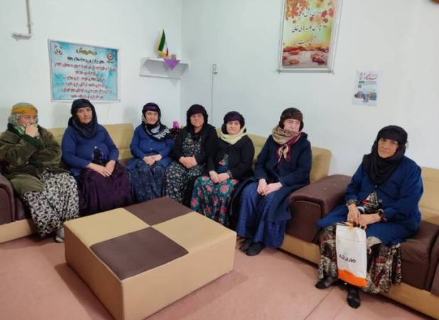 تست سلامت زنان سالمند و سرپرست خانوار در قروه انجام شد