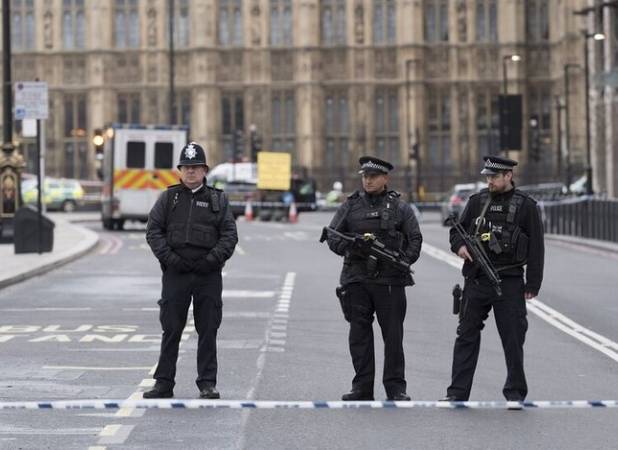 پای پلیس انگلیس نیز به پرونده مجرم جنسی معروف آمریکا باز شد