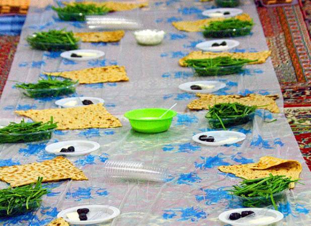 خوردن وعده «سحری» برای روزه‌داران لازم است