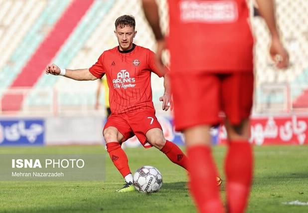 دیدار تراکتور-فولاد به تعویق افتاد