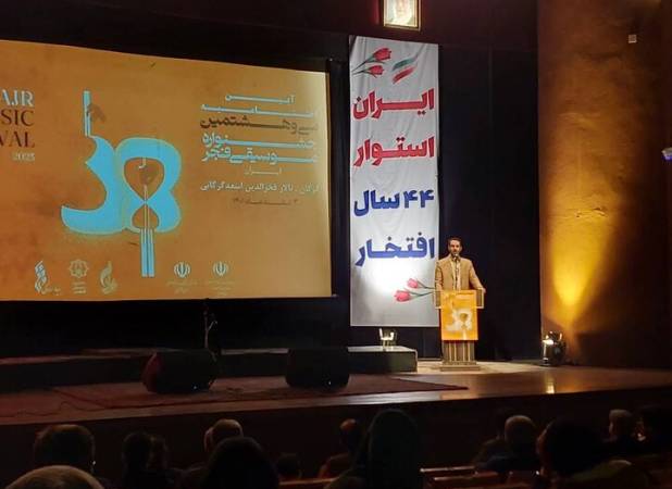 مردمی سازی هنر وظیفه نهادهای فرهنگی است