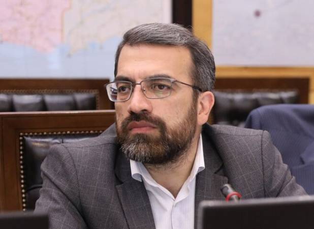 محمودی: برای تحقق اقتصاد مقاومتی باید هزینه‌های زائد را کاهش دهیم