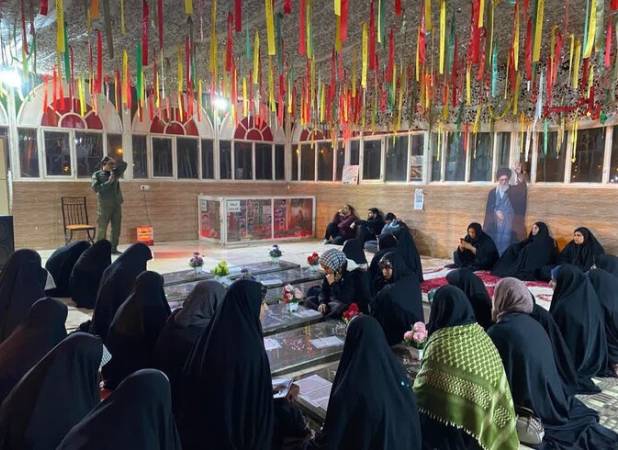 کاروان راهیان نور اقشار بوشهر به مناطق عملیاتی جنوب اعزام شد