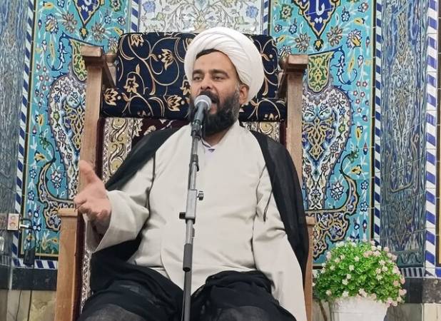 امام جمعه بهاباد: هرگونه تحرک علیه ملت ایران با پاسخ کوبنده مواجه می‌شود