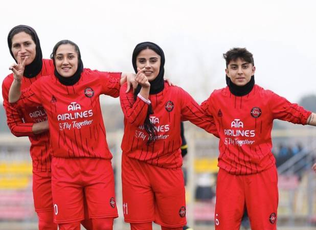 صعود تیم فوتبال زنان تراکتور به مرحله سوم لیگ دسته ۲