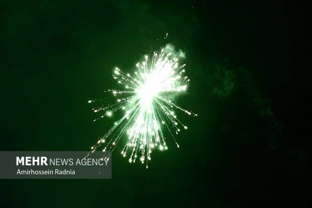 آسمان قرچک در ۲۲ نقطه نورافشانی شد