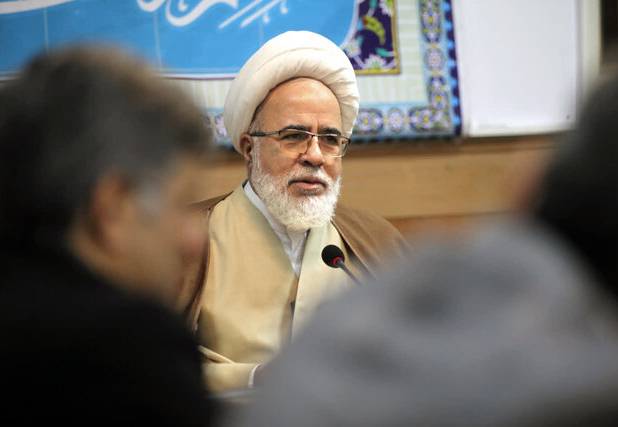 امام جمعه کرمانشاه: شرایط را برای فعالیت کارآفرینان باید سهل‌تر کنیم