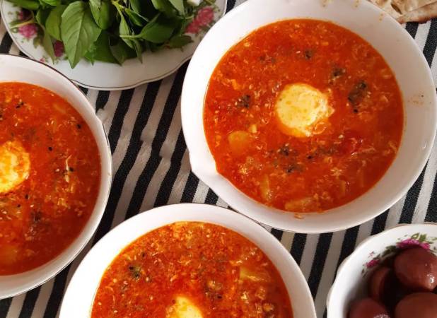 خونه مادربزرگه با این غذای لذیذ حرفای تازه داره!
