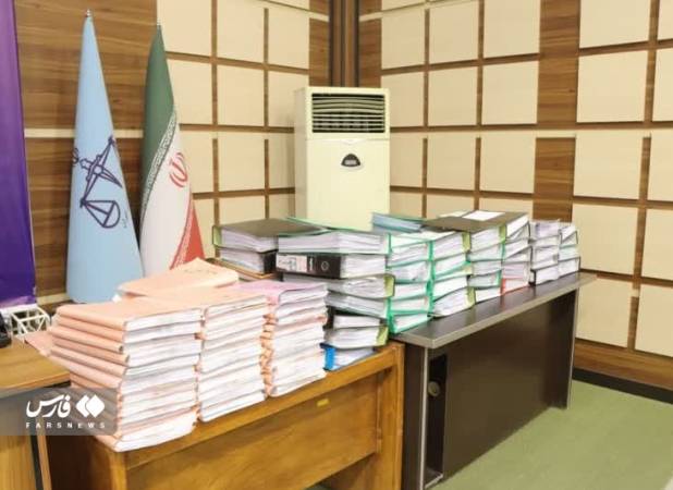 پرونده این شهردار را با وانت به دادگاه آوردند