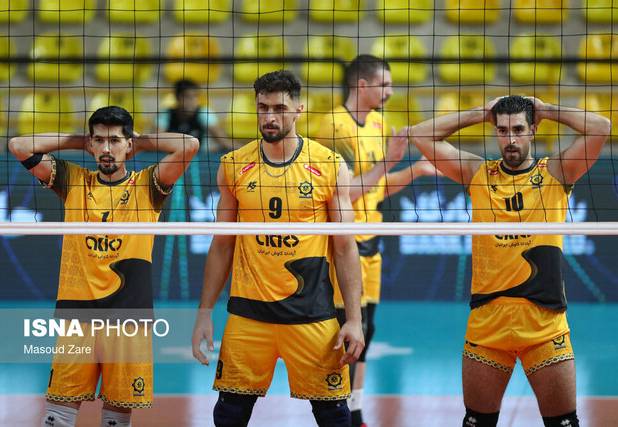 کام‌بک پیکان و فرصت‌سوزی والیبال شهداب/ تیم عطایی صدرنشین ماند