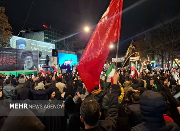 تجمع باشکوه مردم مرکز خراسان شمالی در سوگ رهبر شهید انقلاب اسلامی