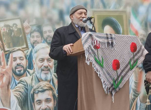 لاریجانی: پیشرفت ایران در گرو قطع وابستگی به بیگانگان است