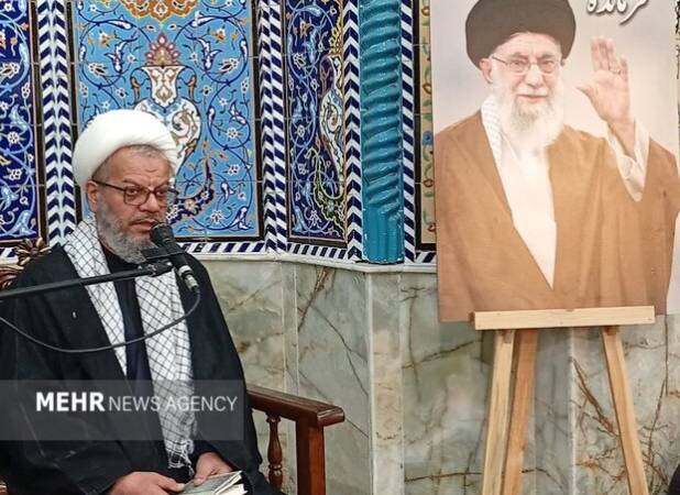 منظومه فکری «امام خامنه‌ای» خط انقلاب را ترسیم کرد