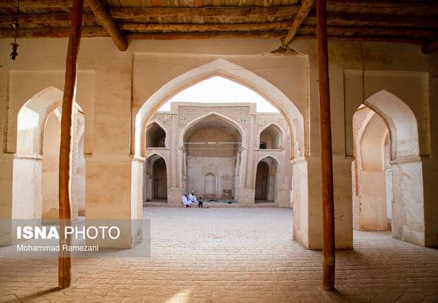 مسجد جامع سنگان، بنایی ایستاده در دل دشت‌های خشک و خاموش خراسان