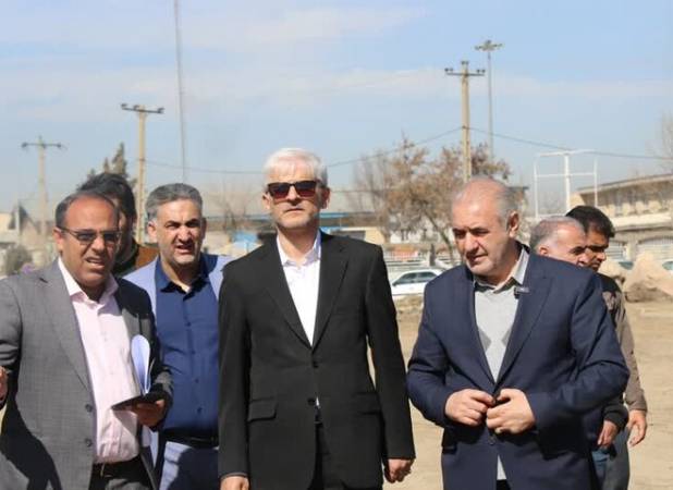 ضایعات فروشی‌های بروجرد به خارج از شهر منتقل می‌شوند