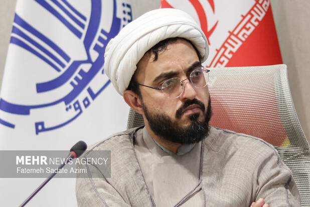 نشست‌های «عبور از بن‌بست» مقدمه تبیین بند هفتم بیانیه گام دوم است