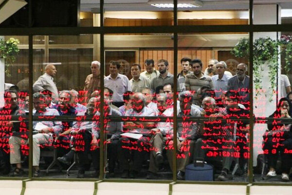 گزارش اتاق ایران از وضعیت بازارهای مالی در بهار ۱۴۰۰