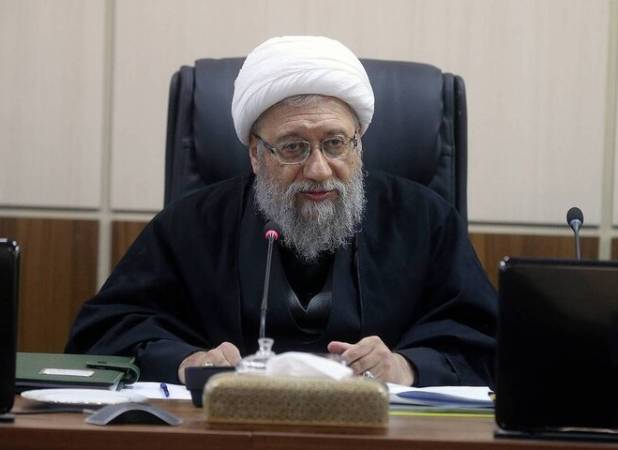 راهپیمایی ۲۲ بهمن مظهر ایستادگی ملت ایران است