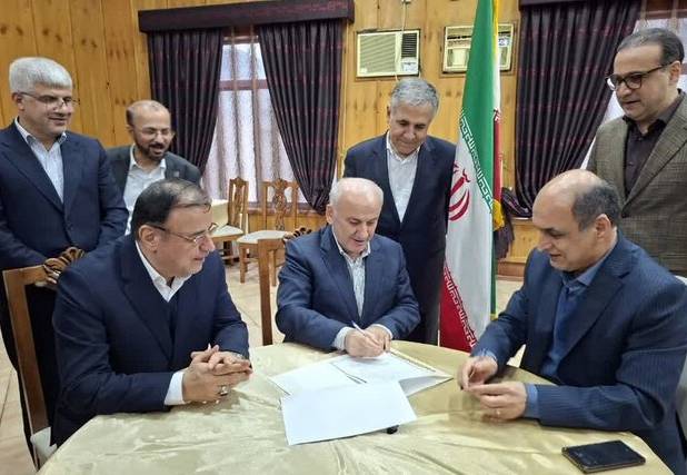 امضای تفاهم‌نامه تردد خودروهای پلاک منطقه آزاد در مازندران و گیلان