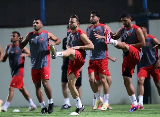 پرسپولیس در دوحه می‌ماند
