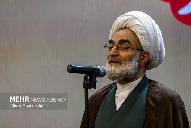 آیت الله فلاحتی: تحقق شعار سال نیازمند تلاش همه آحاد جامعه است
