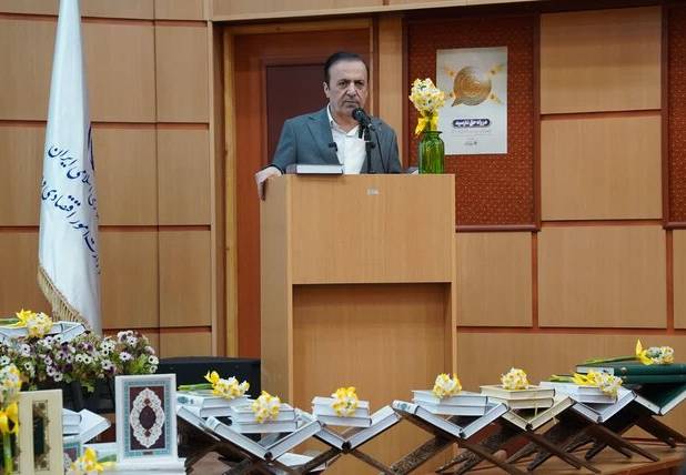 استاندار قزوین: ماه رمضان، فرصت بازگشت جامعه به معنویت است