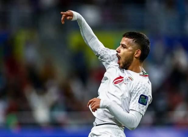 جدال قائدی با آقای گل المپیک برای کسب توپ طلا