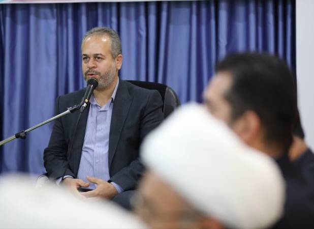 رستمی: آموزش عالی باید با فناوری و مهارت‌آموزی پیوند بخورد