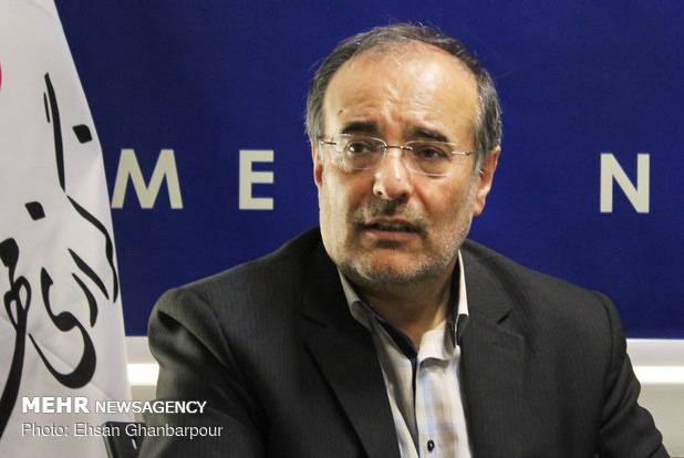 صندوق توسعه ملی، صندوق تولیدکنندگان نیست/ تولید بی محابا مقدس شد