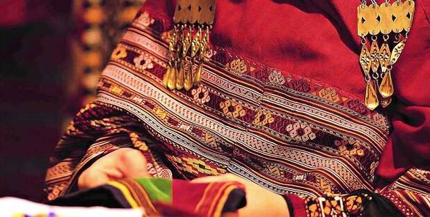 «سوزن‌دوزی» هنری اصیل و اشتغالزا/کسب بازارهای جهانی نیازمند حمایت