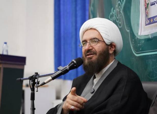 راهبرد دشمن اختلاف‌افکنی میان مردم و مسئولان است