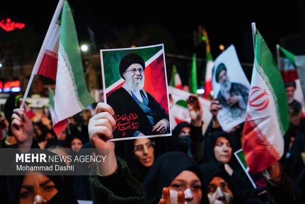 آیین وداع با پیکر مطهر رهبر شهید انقلاب از ساعت ۲۲ امشب در مصلای امام