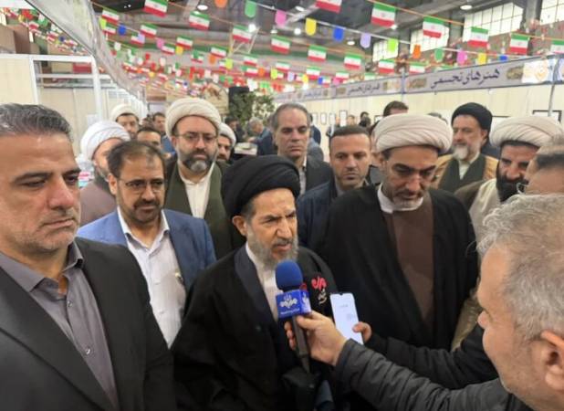 گرایش جوانان به خرید قرآن ۴ تا ۵ برابر افزایش یافت