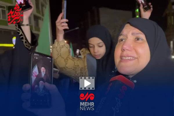 خوشحالی مردم تهران پس از معرفی سومین رهبر جمهوری اسلامی ایران