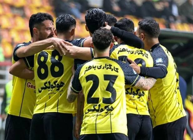 رویارویی سرنوشت‌ساز سپاهان با الاهلی در زمین ثالث