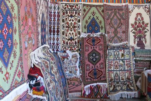 مشکلات صنعتگران صنایع دستی ایلام؛ از نبود بیمه تاچالش بازار فروش