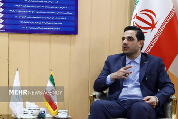 تقوی: مسیر دفاع از وطن باید جدا از اعتراضات باشد