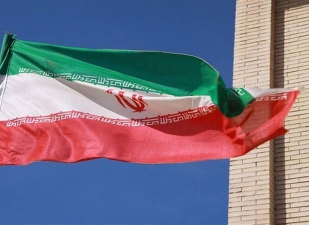ایران قدرتمند با \