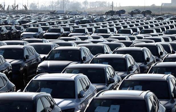 بازار خودرو در شرایط «رکود تعمیق شده» است