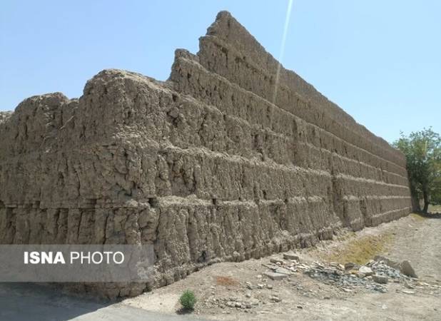 تخریب شبانه یخچال کوهانستان اصفهان/ نگرانی از تکرار سریالی و شبانه آثار تاریخی