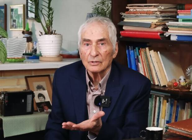 روایت روانشناسی که کتاب «ولایت فقیه» را به فرانسه ترجمه کرد