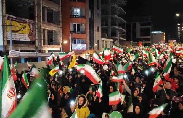 ‎استواری زردکوه خیابان‌ها را نگه داشته‌ است+فیلم