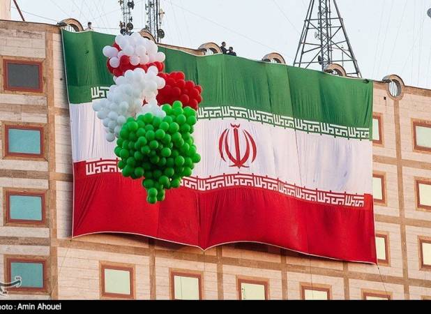 تصویری از اقدام یگان ویژه در میدان ولیعصر
