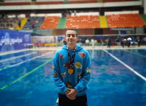 سه مدال ملی برای شناگر اهل کیش در جام آزادی کشور