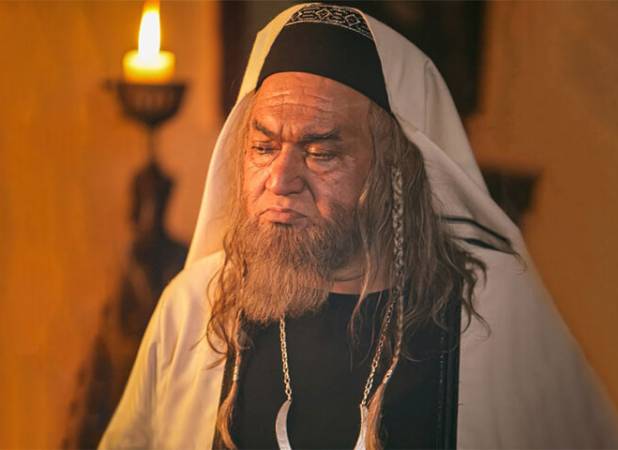 نادر سلیمانی: جشنواره تئاتر خانواده باید در گستره ملی برگزار شود