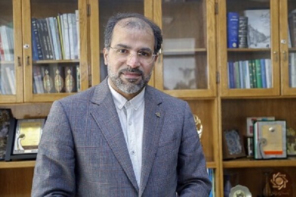قمری وفا مدیر روابط عمومی بانک مرکزی شد