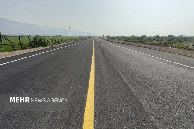 رستمی: بوشهر پیشگام آسفالت راه دسترسی روستاهای بالای ۵۰ خانوار است