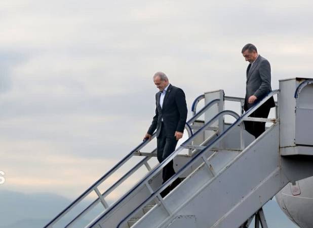 رئیس‌جمهور وارد لرستان شد