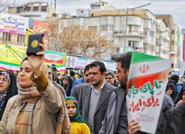 معاون علمی رئیس‌جمهور در راهپیمایی ۲۲ بهمن حضور یافت