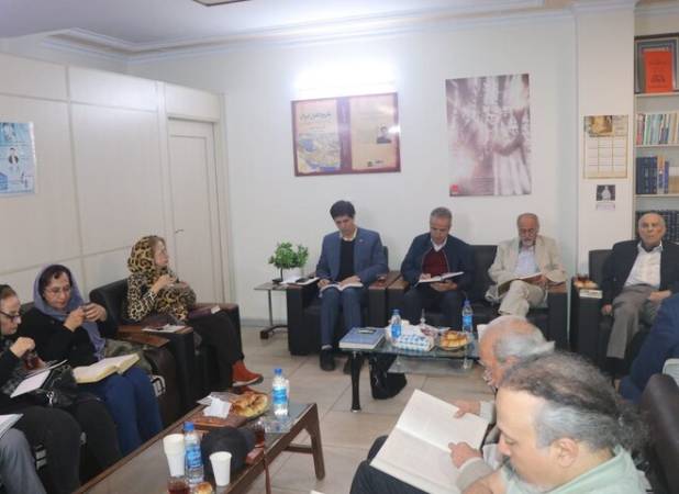 شایسته‌سالاری در آیینه شاهنامه/نگاهی تازه به شاهنامه در نشست بزرگمهر